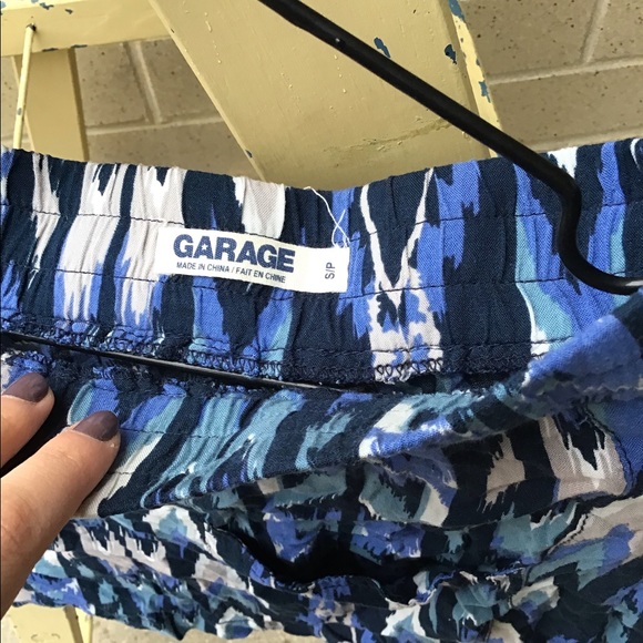 Garage mini skirt - Picture 3 of 3